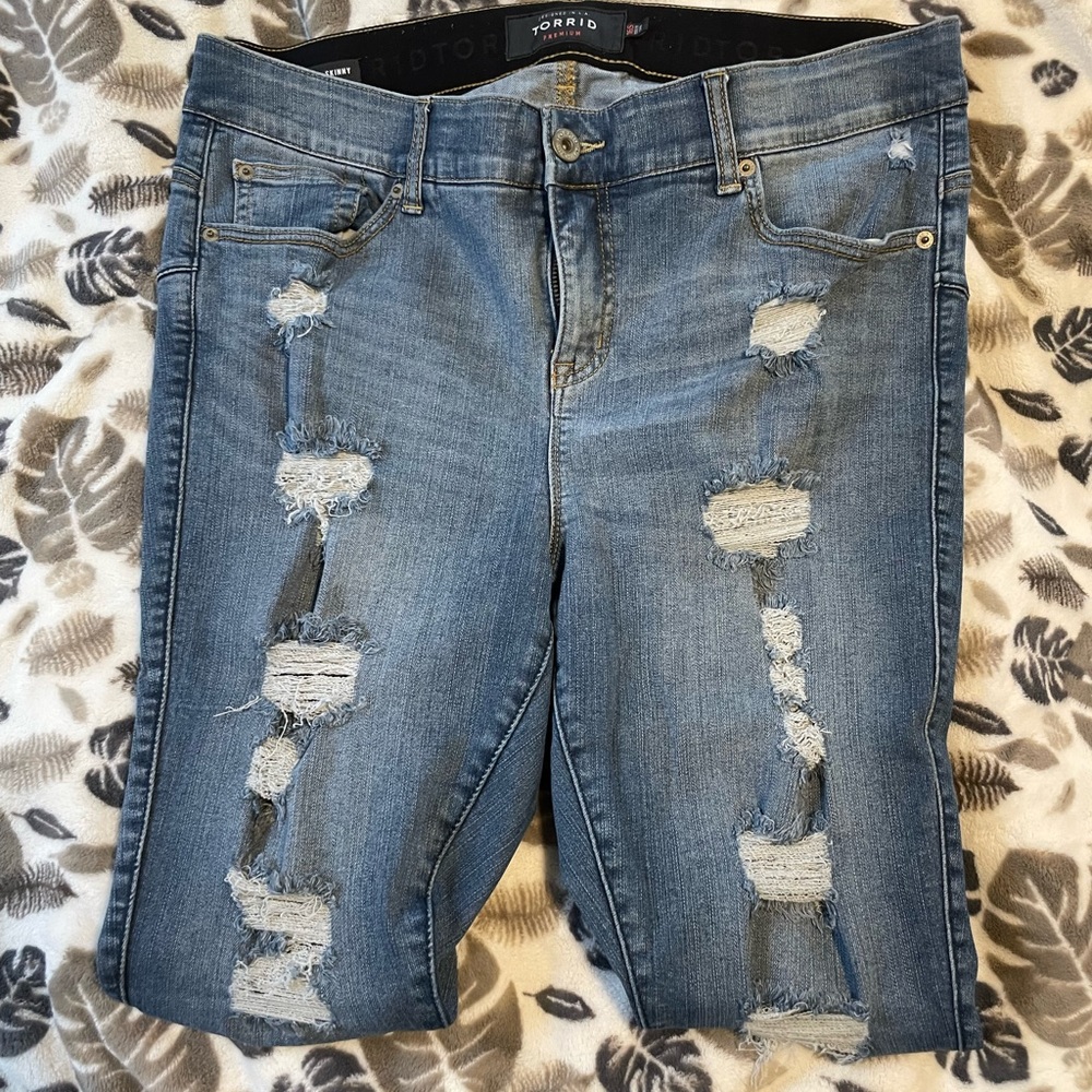 SALE ❗️Torrid skinny jeans